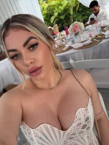 Dunia Diaz cirugia plastica