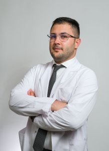 Dr Orhan Fahri aesthetic surgeon Istanbul